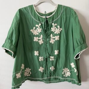 Mercer & Madison Green Floral Blouse